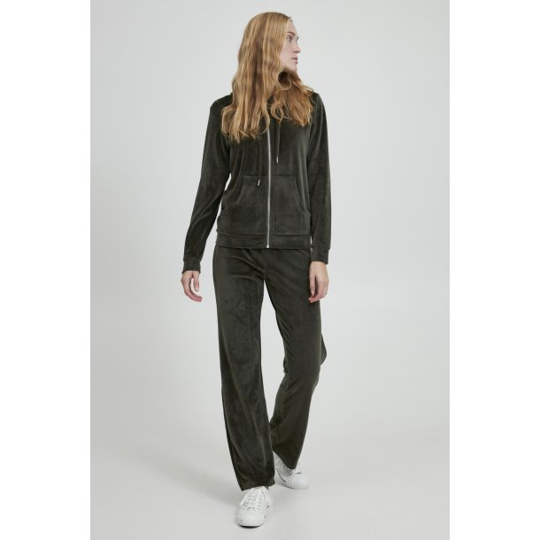 b.young Velourst mitza 