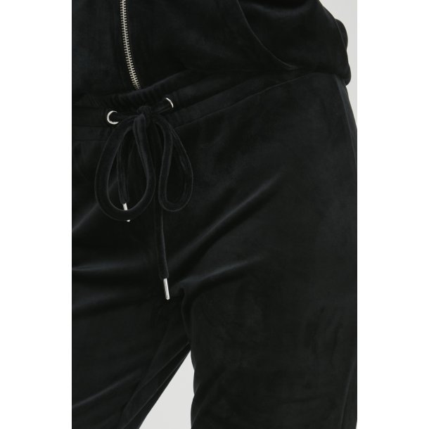 b.young Velourst mitza 