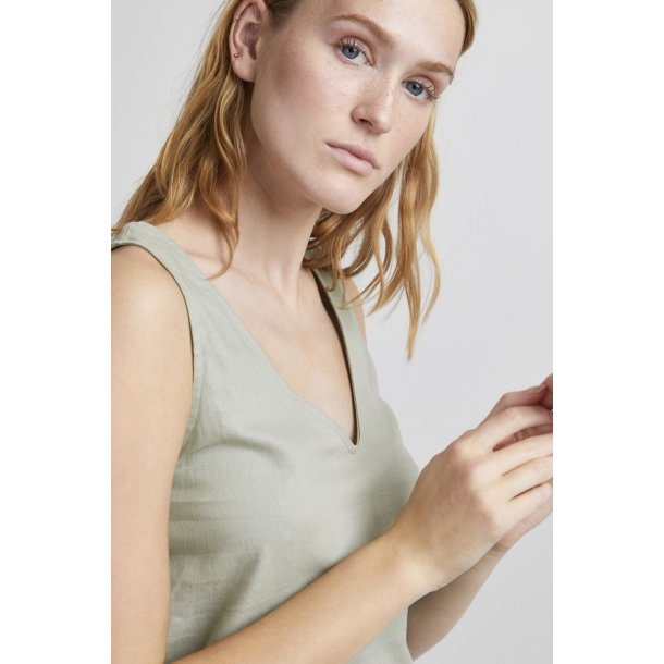 b.young Byfalakka Top 