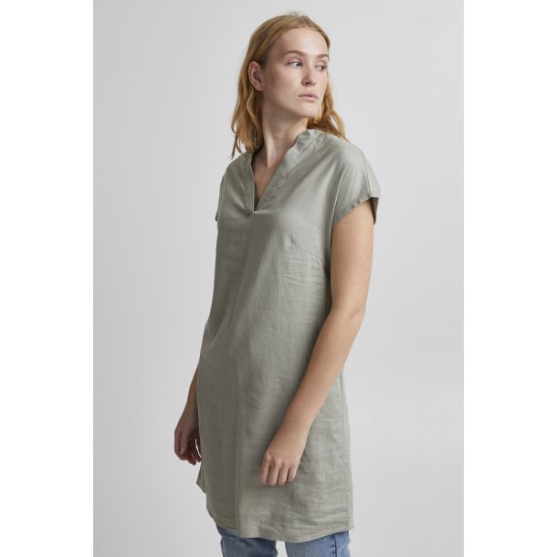 b.young Byfalakka V Neck Kjole 