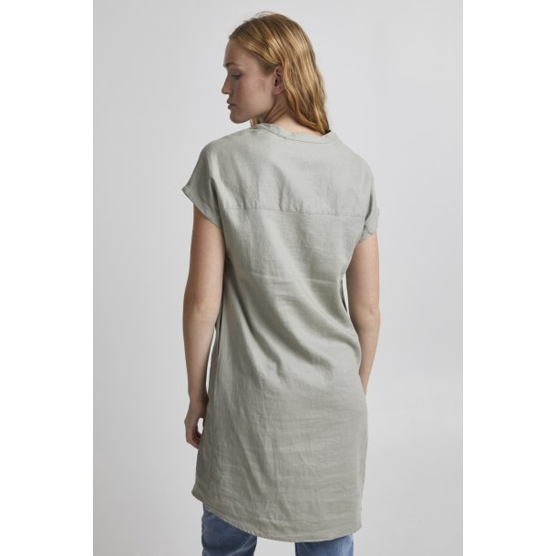 b.young Byfalakka V Neck Kjole 