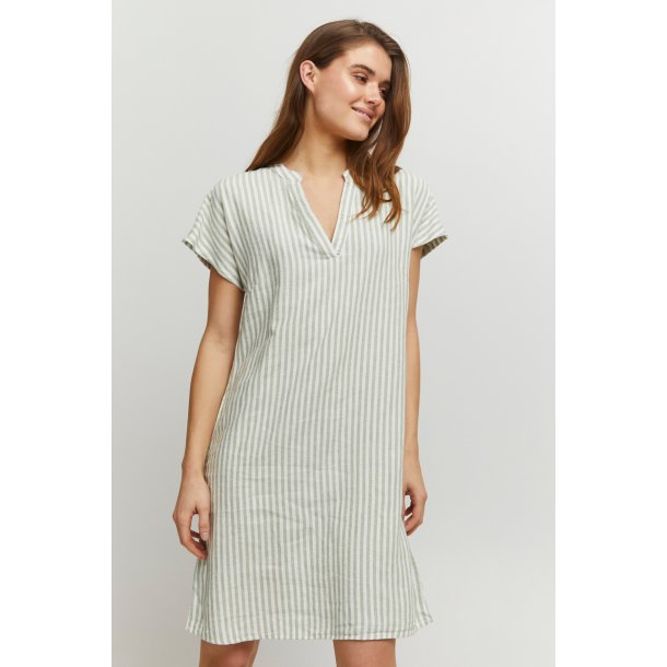 b.young Byfalakka V Neck Kjole 