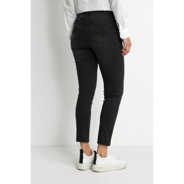 Culture Cukora Jeans Annie Fit 