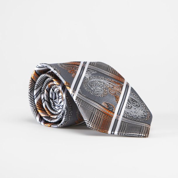 By Haugsted slips slv, hvid &amp; brunt.